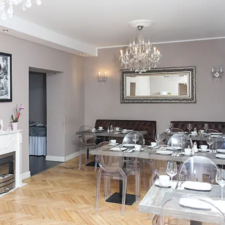 Lux 3*