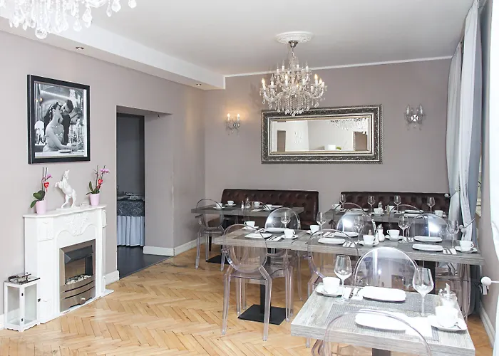 Lux 3*